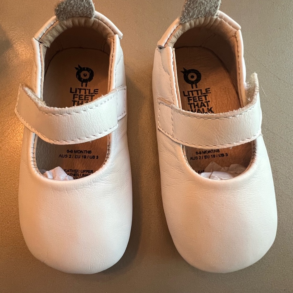 White Dress Shoes with Classic Mary Jane Design